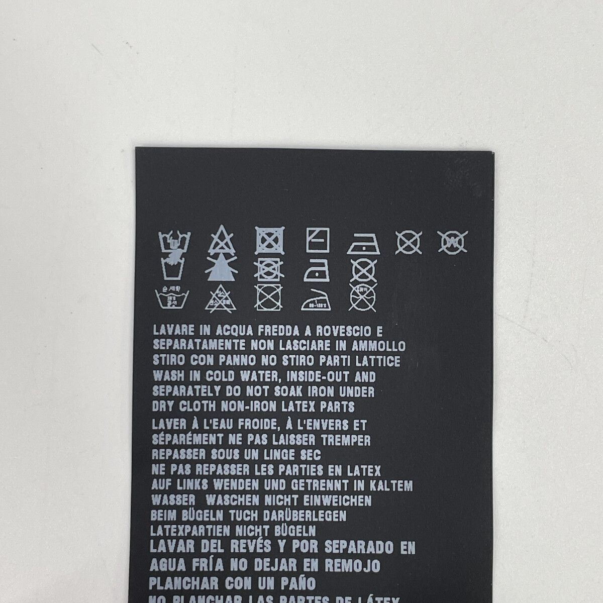 Prada ｶｰｷ ｼﾞｯﾌﾟﾃﾞｻﾞｲﾝ ﾃｰﾊﾟｰﾄﾞﾊﾟﾝﾂ Ｘｓ