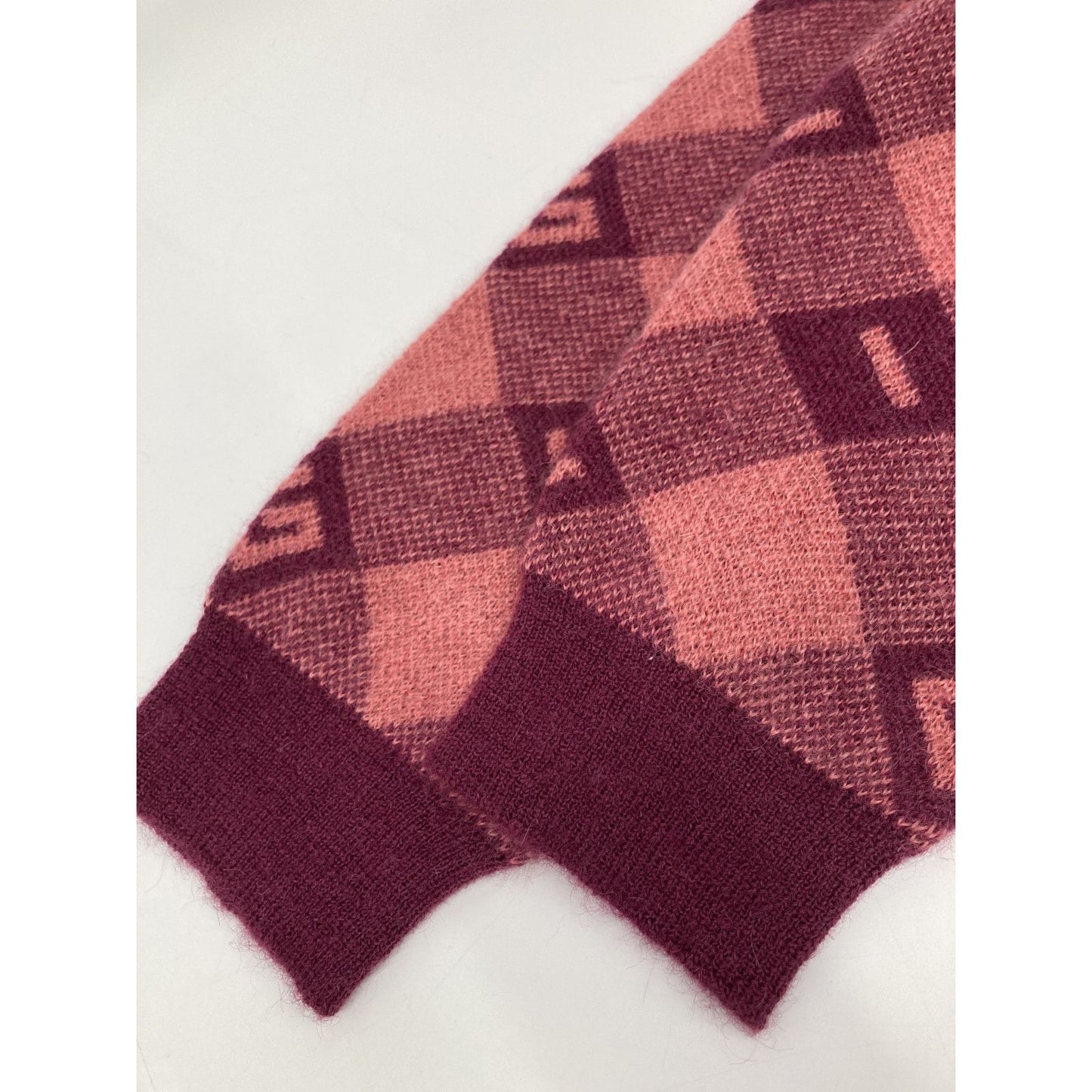 Gucci 644354 ﾋﾟﾝｸ ﾛｺﾞ ｳｰﾙ ﾆｯﾄ Ⅿ