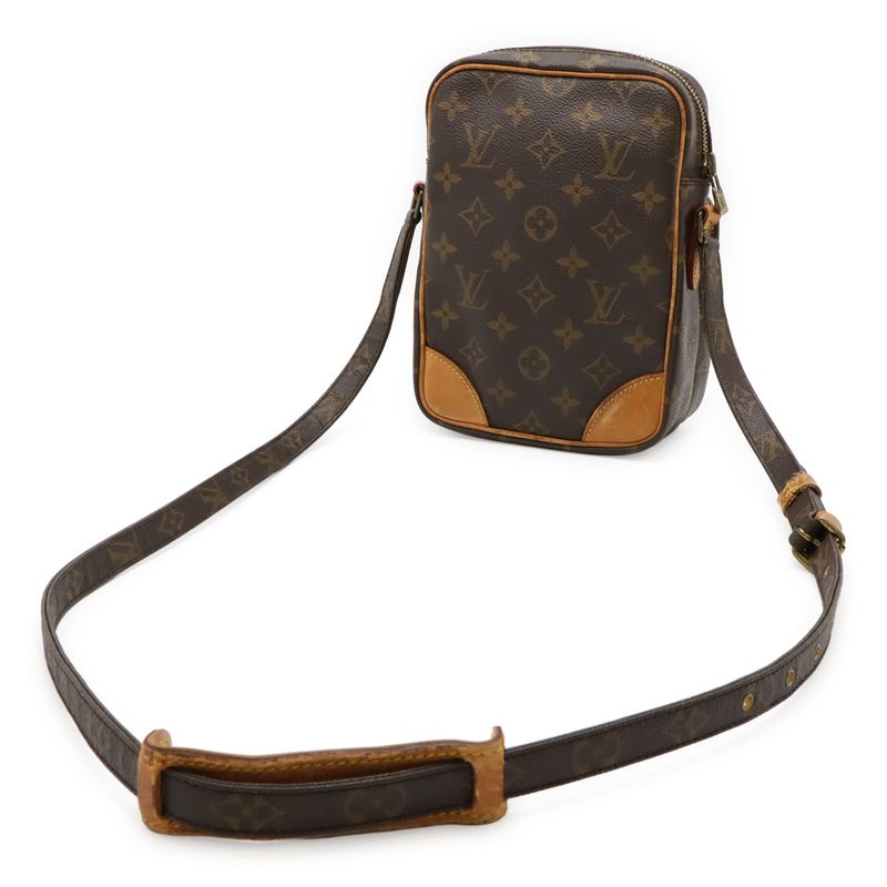 Louis Vuitton Monogram Amazon Shoulder Bag Pochette Crossbody No Stickiness