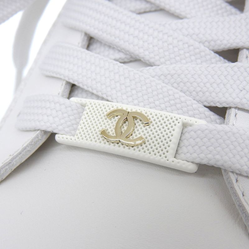 Chanel Unused Coco Mark Embossed Logo Leather Low Cut Sneakers Shoes Women's