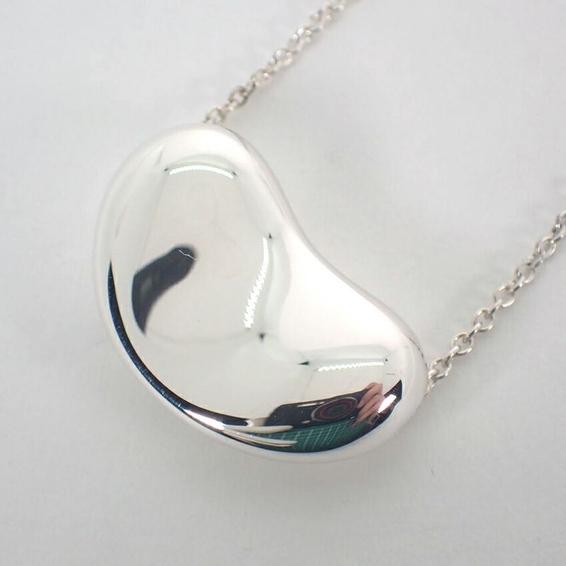 Tiffany & Co 925 Bean Pendant Necklace J118-9