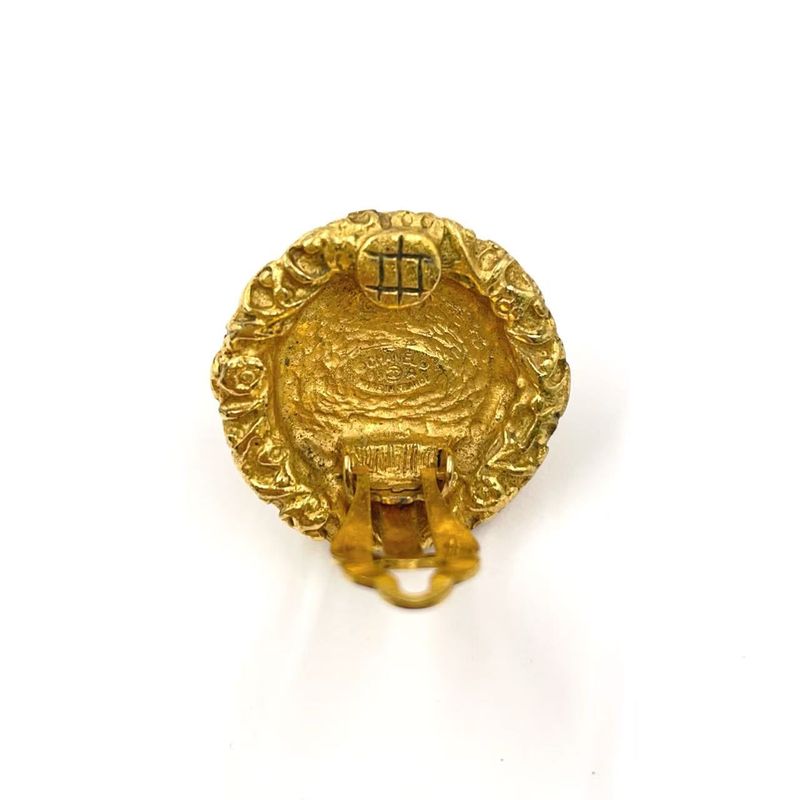 Chanel Fake Pearl Metal X Fake Pearl Gold X White Earring