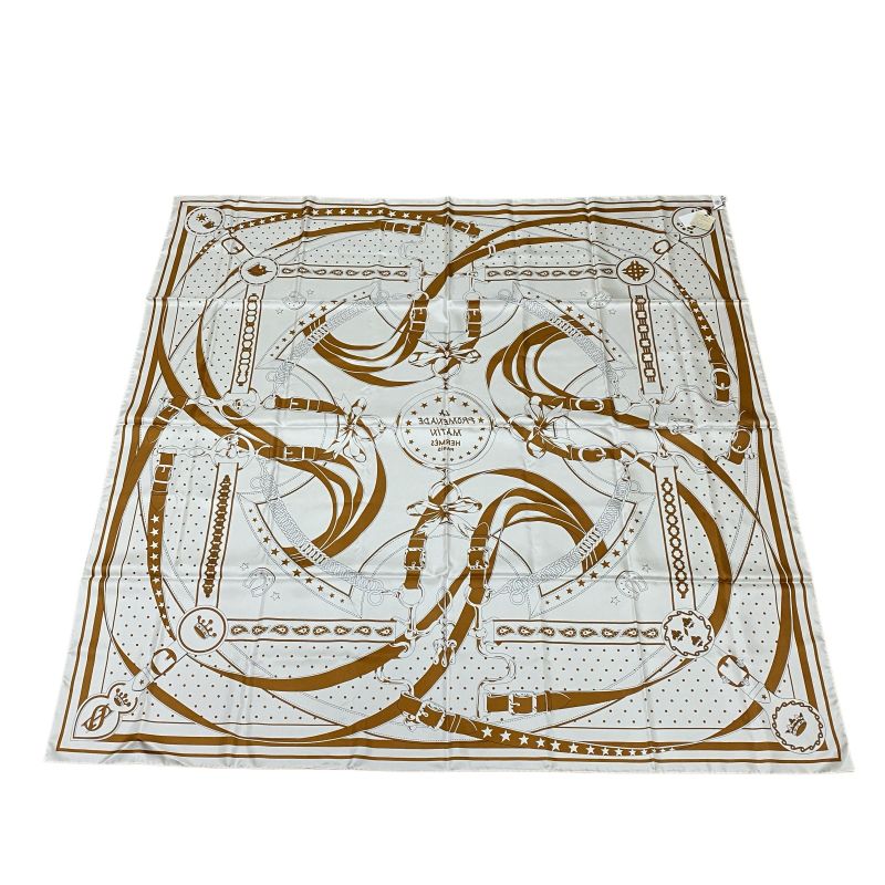 Unused with Tag Hermes Women's Carre Geant Double Face Morning Walk