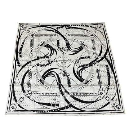 Unused with Tag Hermes Women's Carre Geant Double Face Morning Walk