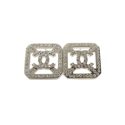 Chanel Earrings Here Mark