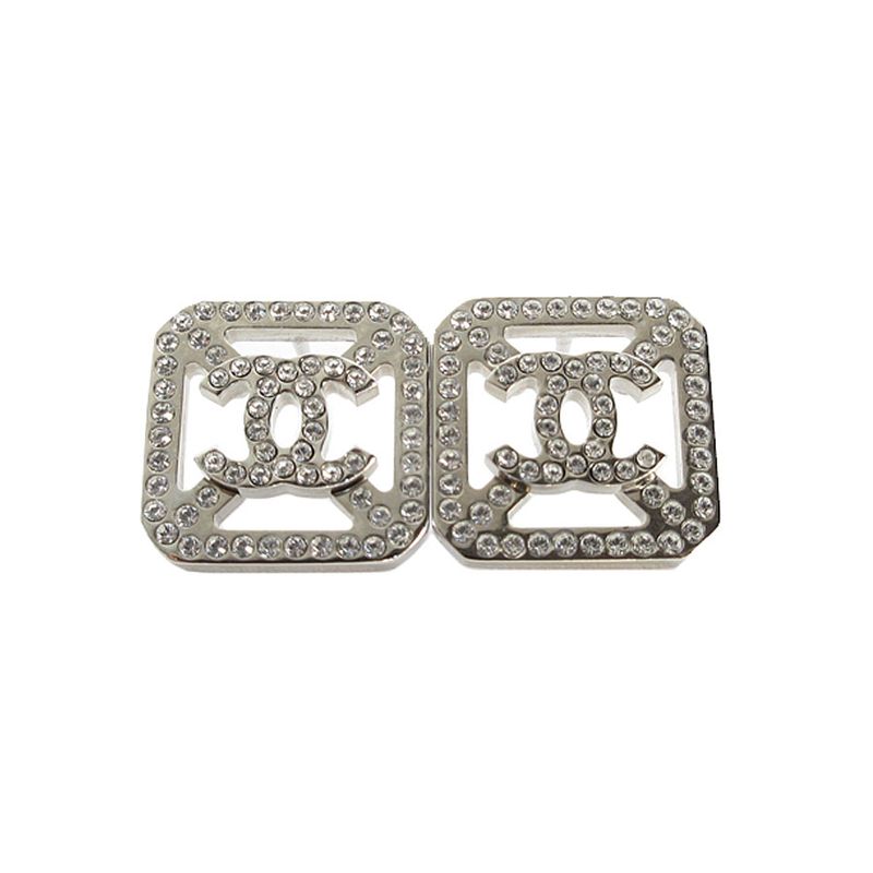 Chanel Earrings Here Mark
