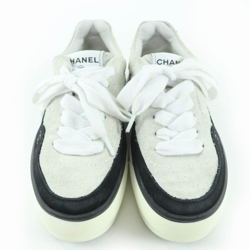 Chanel Coco Mark Lace Up Suede Leather Low-cut Sneakers White