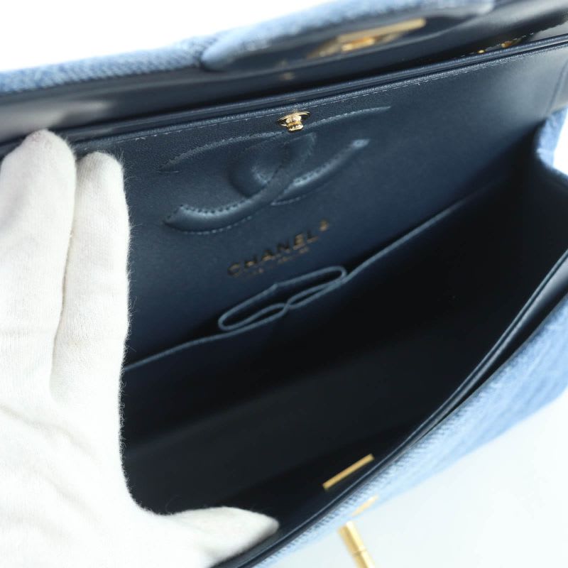 Chanel Chanel Quilted 25 Double Flap Serial Number Denim Gradation W Chain