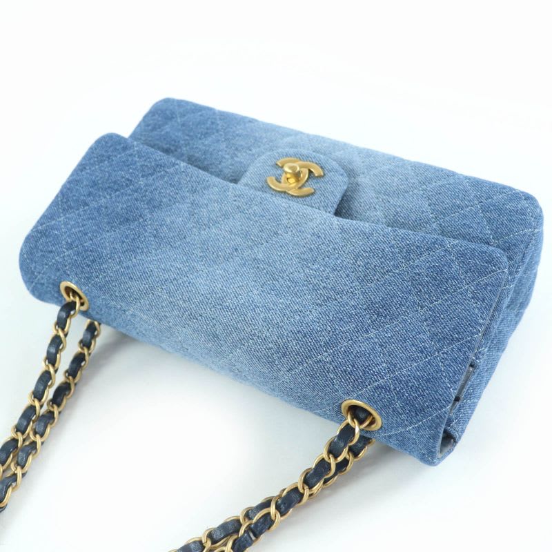 Chanel Chanel Quilted 25 Double Flap Serial Number Denim Gradation W Chain
