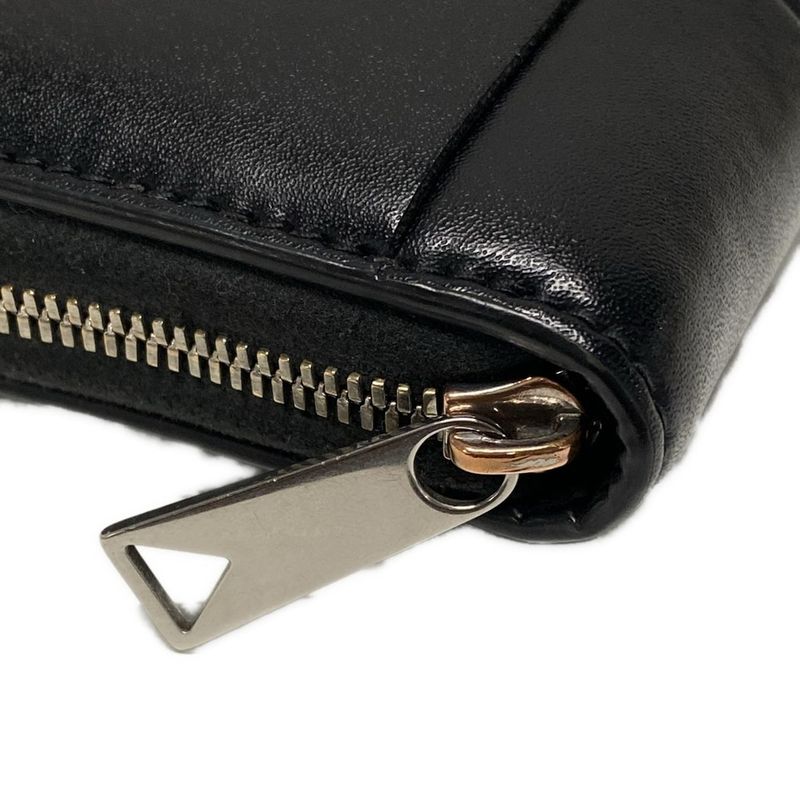 Bottega Veneta Long Wallet Cassette Zip Around Wallet Black Round Zipper Leather