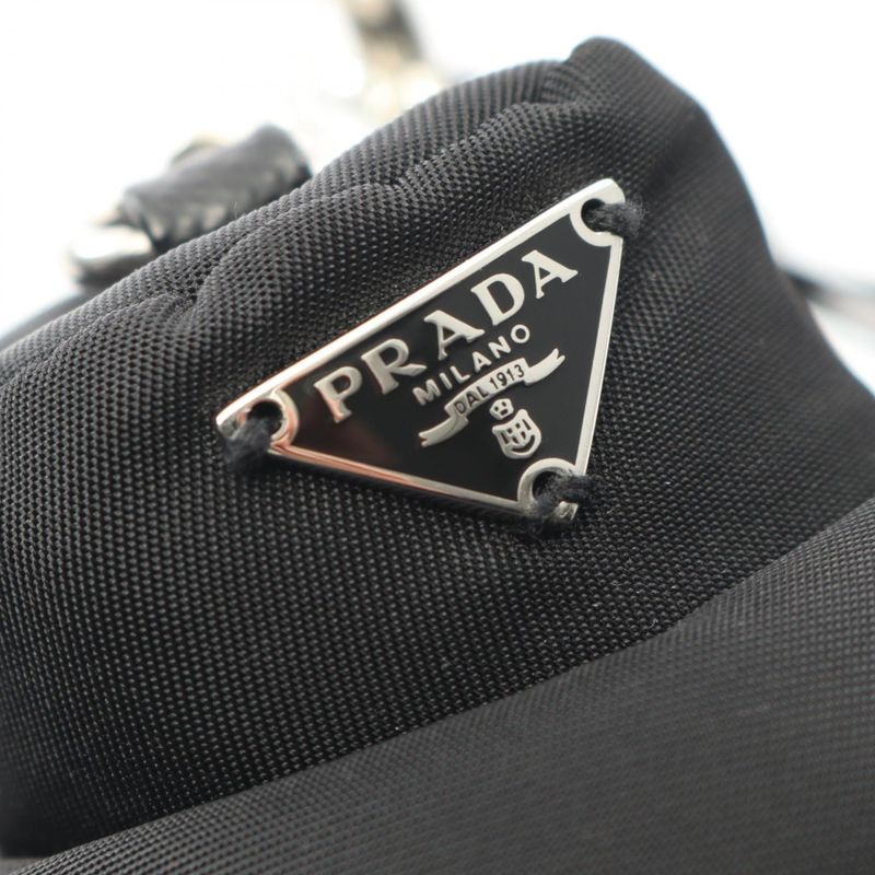 Prada Charm Re-Nylon Soft Robot 1tt181_2cou_f0002 Black White Nylon Saffiano