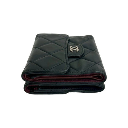 Chanel Chanel Timeless Classic Quilted W Hook Lambskin Bifold