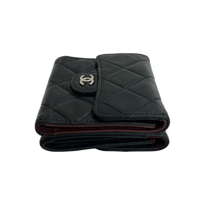 Chanel Chanel Timeless Classic Quilted W Hook Lambskin Bifold