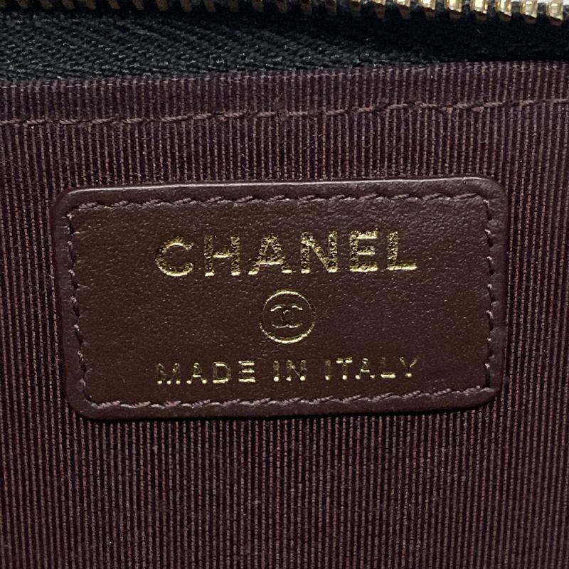 Chanel Coin Case Matelasse Black Gold Hardware L-Shaped Zipper with Key Ring