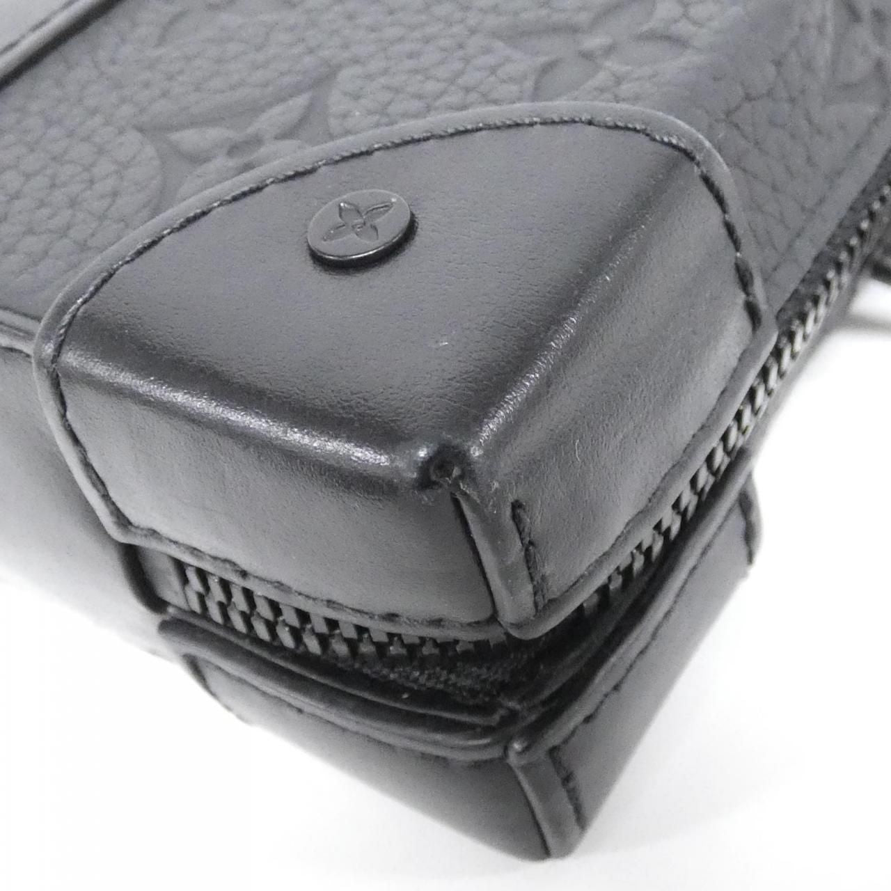 Louis Vuitton Taurillon Monogram Soft Trunk Wallet M80224 Shoulder Bag