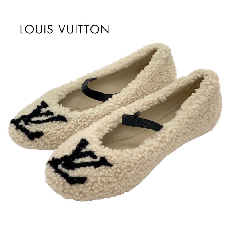 Louis Vuitton Poppy Line Flat Shoes Ballet Shoes LV Logo Mouton Beige