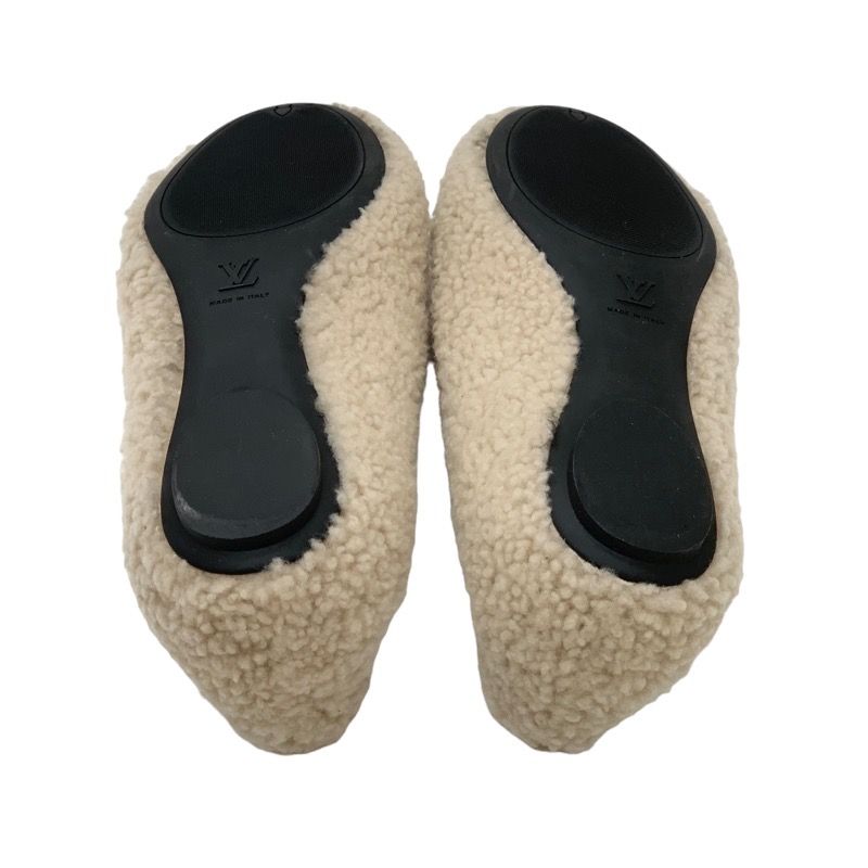 Louis Vuitton Poppy Line Flat Shoes Ballet Shoes LV Logo Mouton Beige
