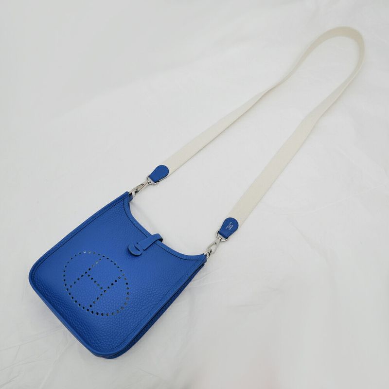 Hermes Evelyne T PM Amazon Blue - Shoulder - Bag Taurillon Clemence Y