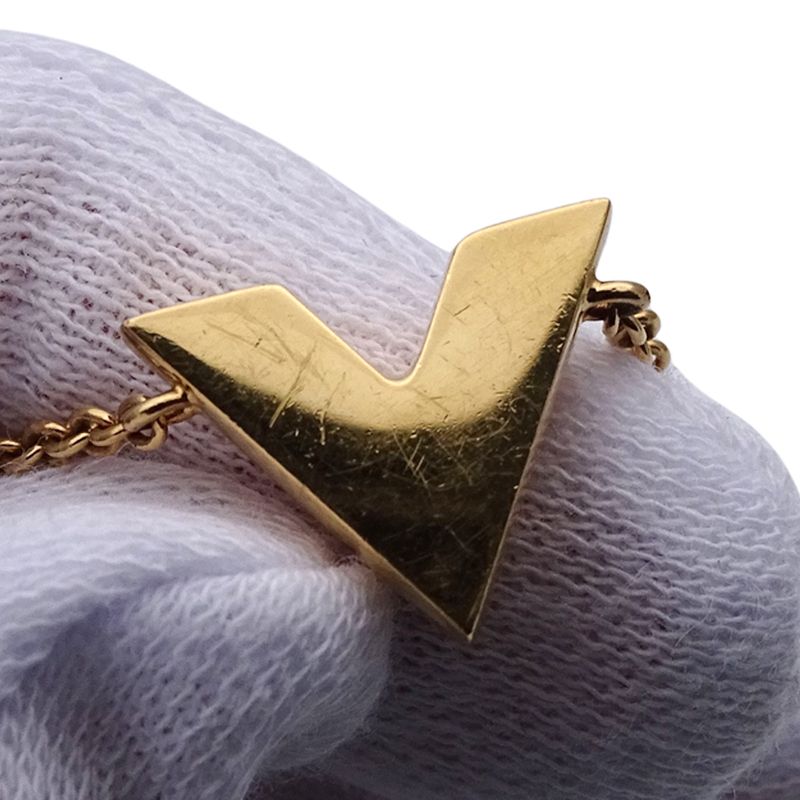 Louis Vuitton Bracelet Women's Brand Metal Bracelet ・essential V Gold M61084
