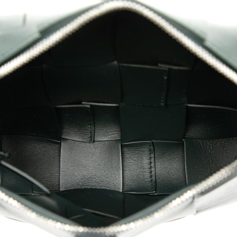 Bottega Veneta Maxi Intrecciato Cassette Crossbody Shoulder Bag Camera Bag Dark