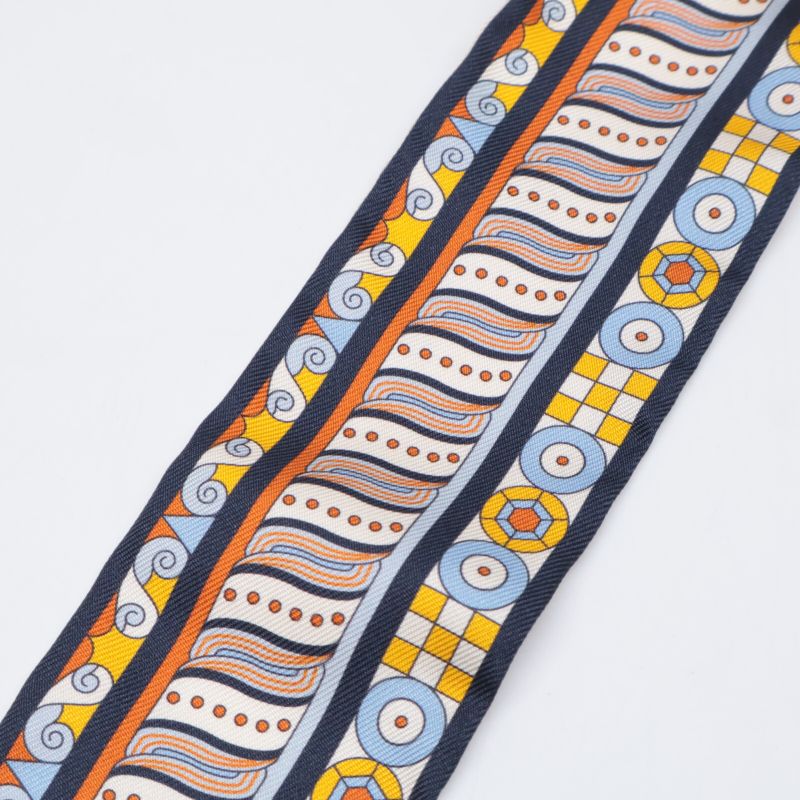 Hermes [similar] 063853s 06 Harnais En Rosace Harness Rose Window Silk Twilly