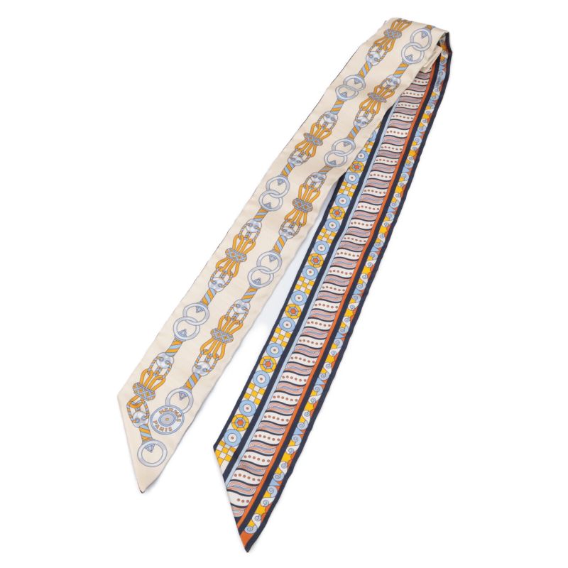 Hermes [similar] 063853s 06 Harnais En Rosace Harness Rose Window Silk Twilly