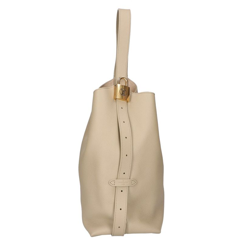 Louis Vuitton M25022 Low Key Hobo MM