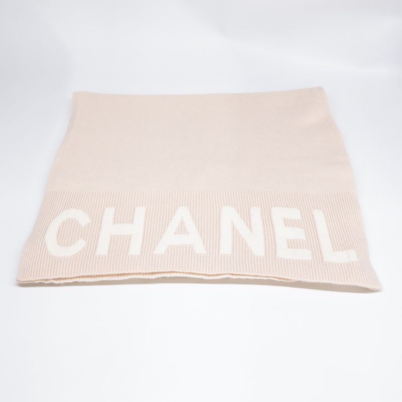 Chanel []25c Chanel Logo Cashmere Knit