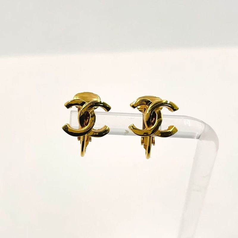 Chanel Cocomark Clip-on GP Gold Earring