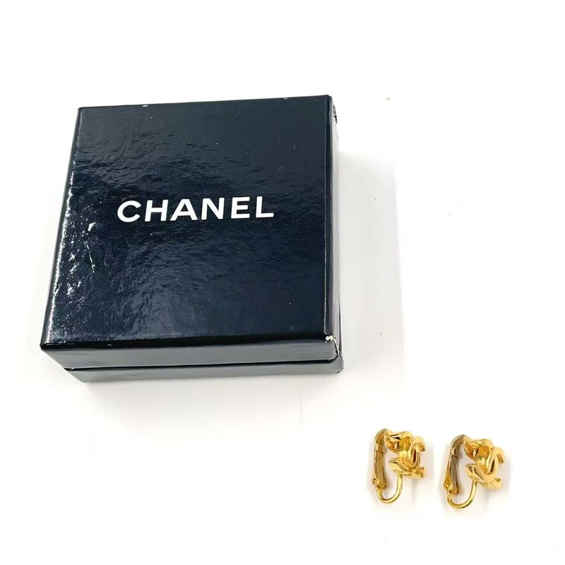 Chanel Cocomark Clip-on GP Gold Earring