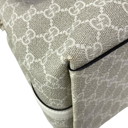 Gucci Shoulder Bag GG Emblem Medium Bucket Bag 815103 Beige X Ivory Leather