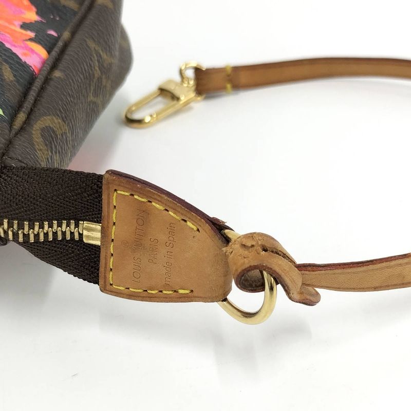 Louis Vuitton Pochette Accessories Pouch Monogram Rose M48615