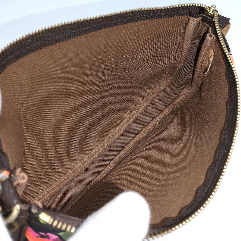 Louis Vuitton Pochette Accessories Pouch Monogram Rose M48615