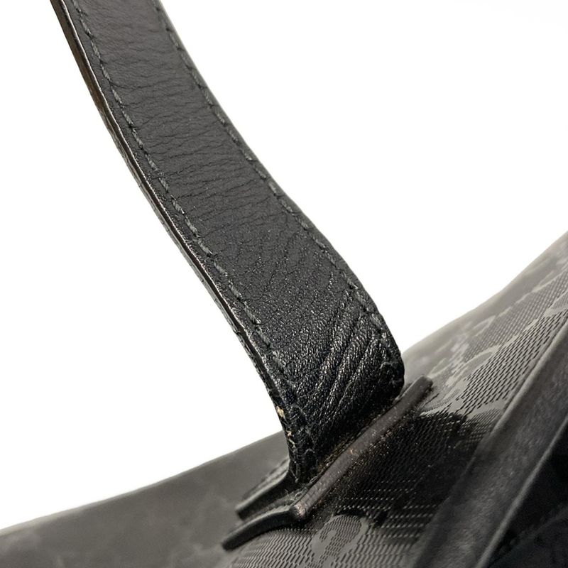 Gucci Shoulder Bag Implement 211137 Black Leather