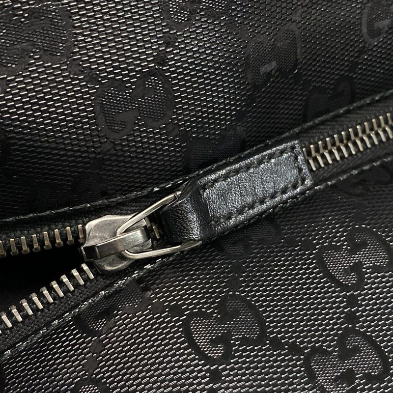 Gucci Shoulder Bag Implement 211137 Black Leather