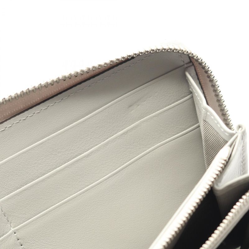 Gucci Round Long Wallet Gucci Imprint 835003 Light Gray Leather Gucci Imprint