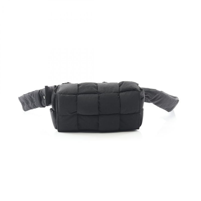 Bottega Veneta Waist Bag Body Bag Padded Cassette Padded Cassette 679763 Vbo80
