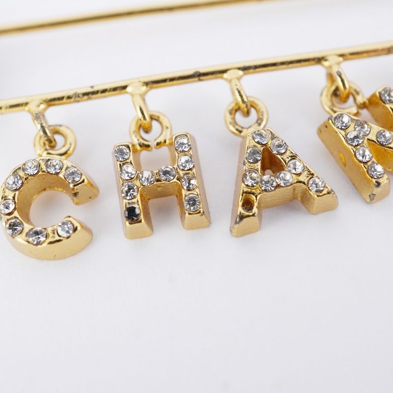 Chanel Brooch Here Mark Chanel Logo GP Plated Rhinestone Gold Ladies