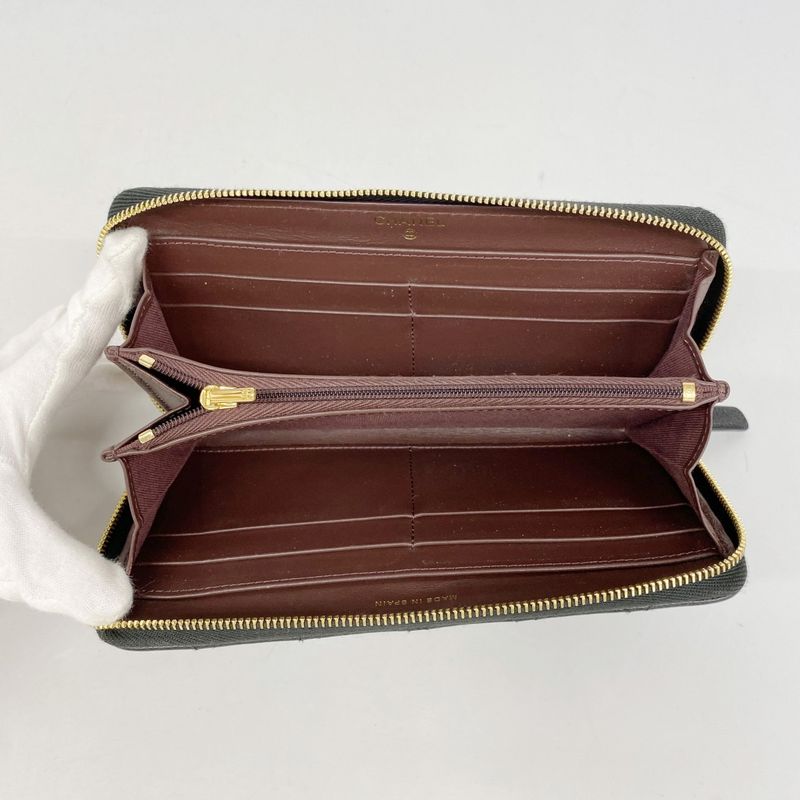 Chanel Long Wallet Matelasse Caviar Skin Black Gold Hardware Women's