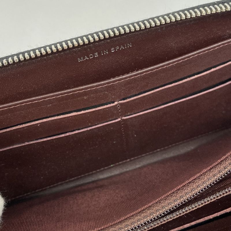 Chanel Long Wallet Matelasse Caviar Skin Black Silver Hardware Men Women Unisex