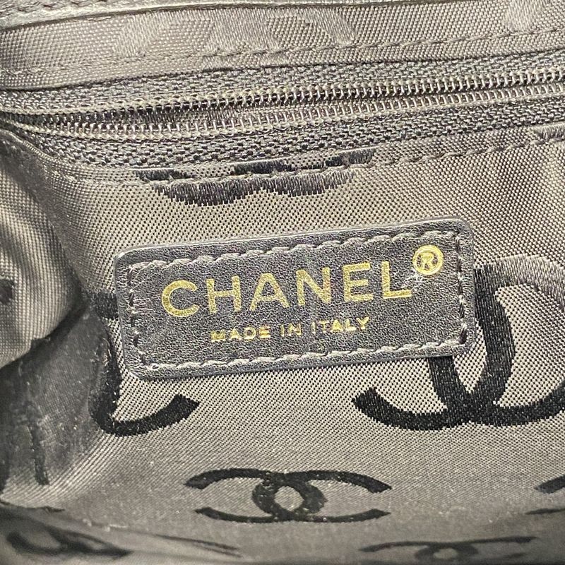 Chanel Tote Bag Camellia Patent Leather Black Chien Pan Gold Hardware Women's