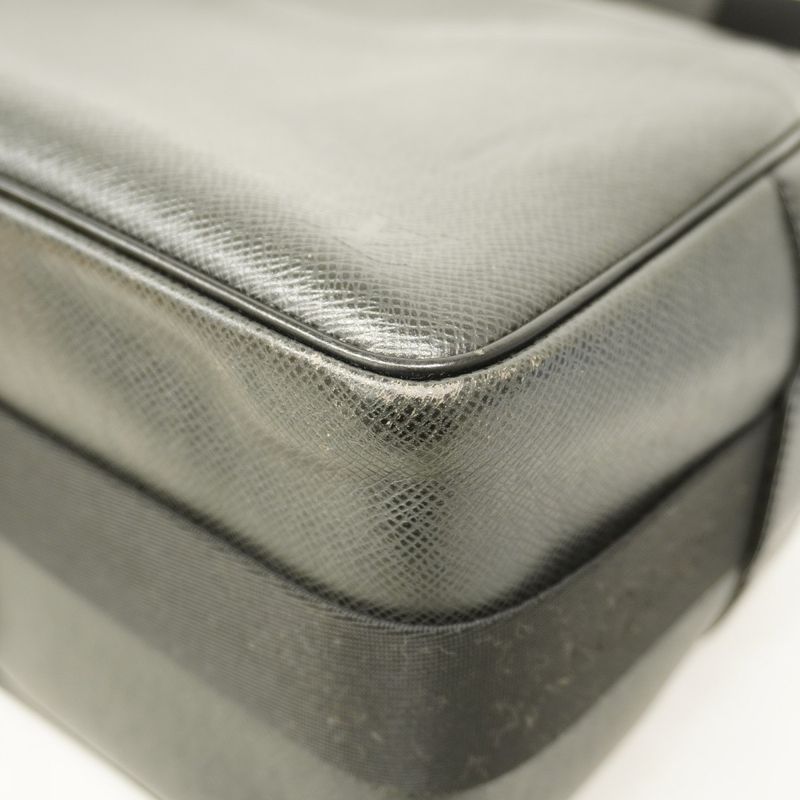 Louis Vuitton Shoulder Bag Taiga Reporter M30152 Ardoise Men's