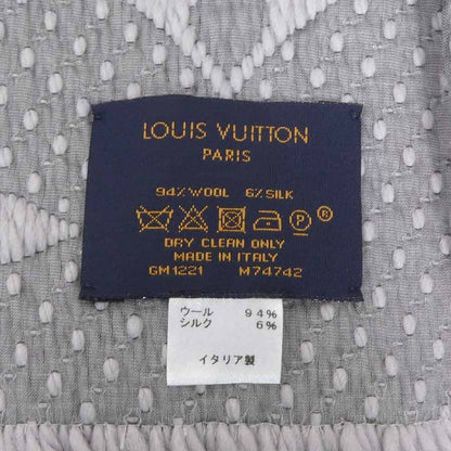 Louis Vuitton Muffler Echarpe Logomania Scarf