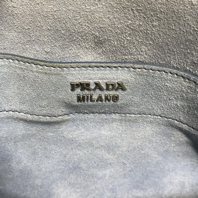 Prada Tote Bag Etiquette 1bg122 Black Leather