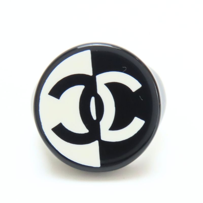 Chanel Ring Coco Mark Plastic Black White Accessory 05p Bicolor Ladies Women