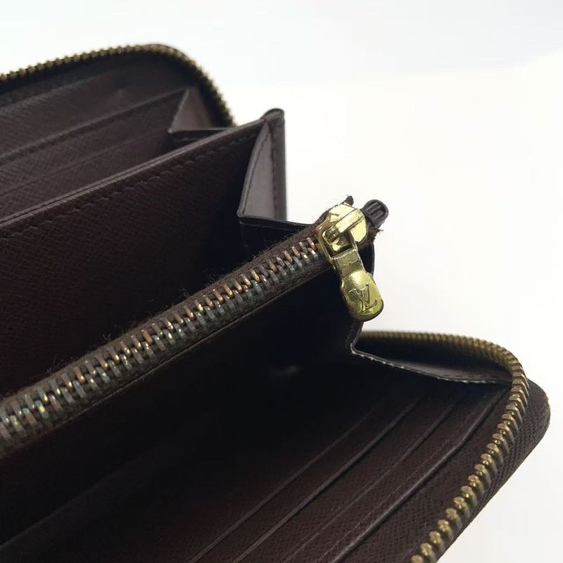 Louis Vuitton Zippy Wallet Damier Ebene Damier Ebene PVC Brown Round Zipper