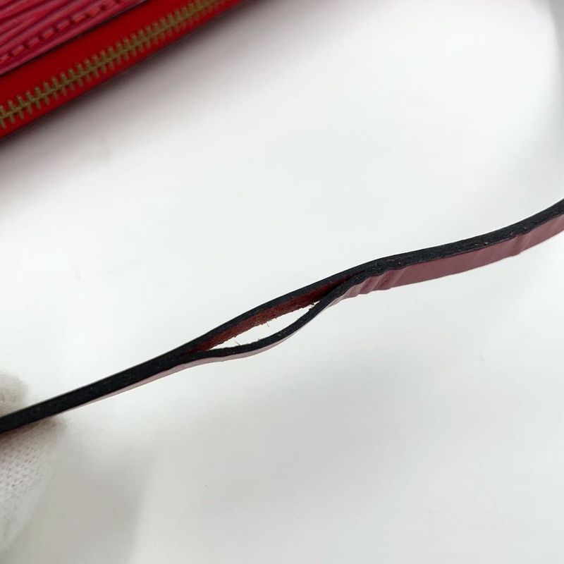 Louis Vuitton Pochette Accessory Epi Castilian Red Leather Red Handbag Gold