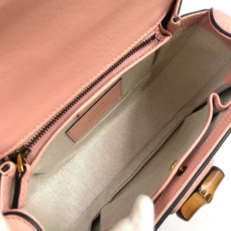 Gucci Jumbo GG Bamboo 2way Shoulder Leather X Raffia Handbag Gold