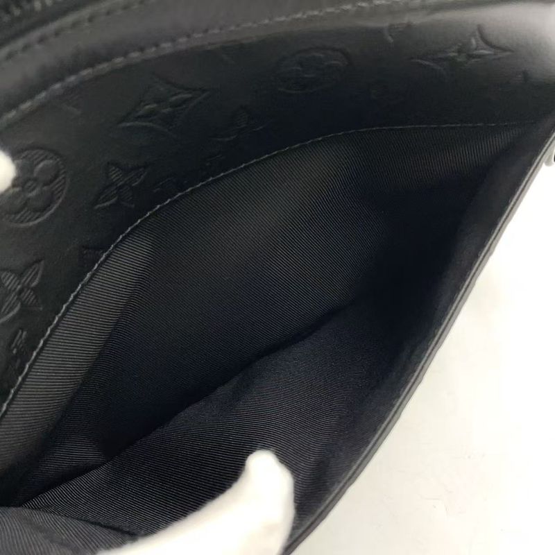 Louis Vuitton Duo Messenger Monogram Shadow Monogram Shadow Noir Black Rfid