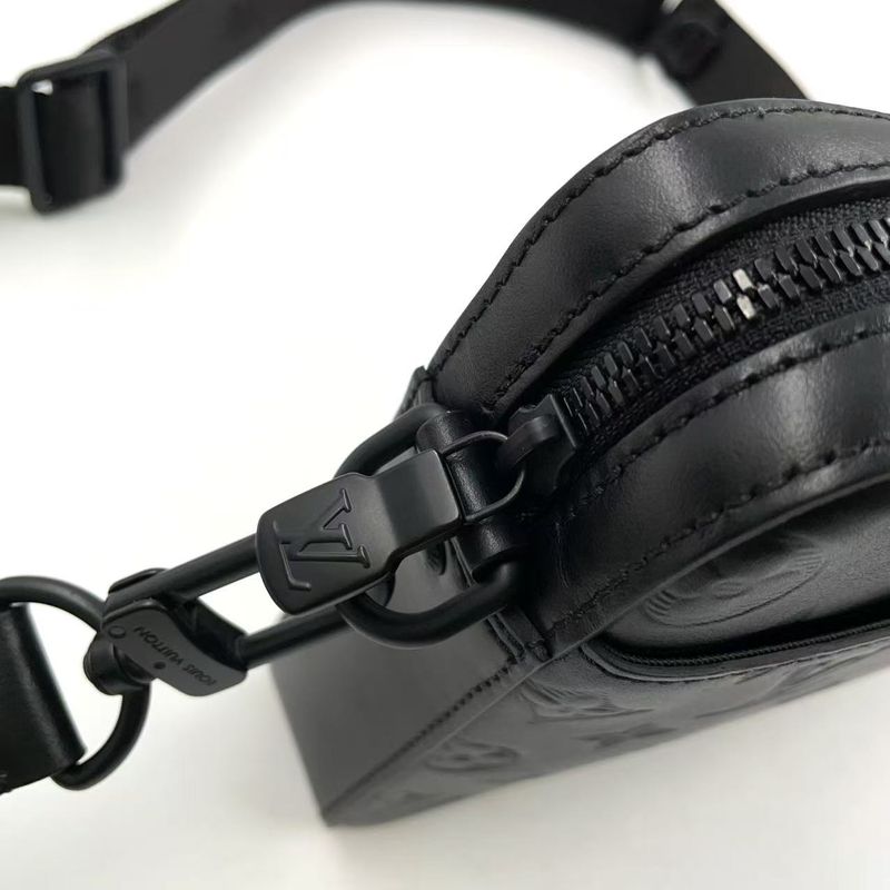 Louis Vuitton Duo Messenger Monogram Shadow Monogram Shadow Noir Black Rfid